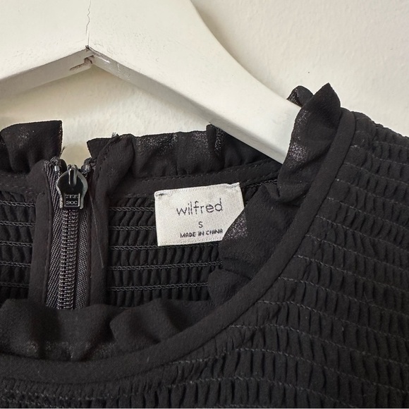 Aritzia Wilfred Tempest Long Sleeve Black Blouse Size Small - Picture 5 of 9